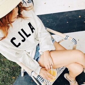 CJLA Heather Grey Pullover Sweatshirt Oversized
Size S